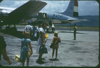 Skymaster with iconic Dutch Flag on the rudder